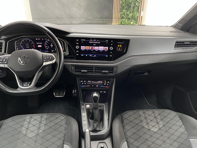 Volkswagen Taigo 1.5 TSi R-Line  DSG ČR 1.MAJ  - fotka 22 z 30