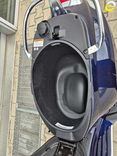 Vespa Primavera 125 3V ABS (2026) E5+ - fotka 32 z 74