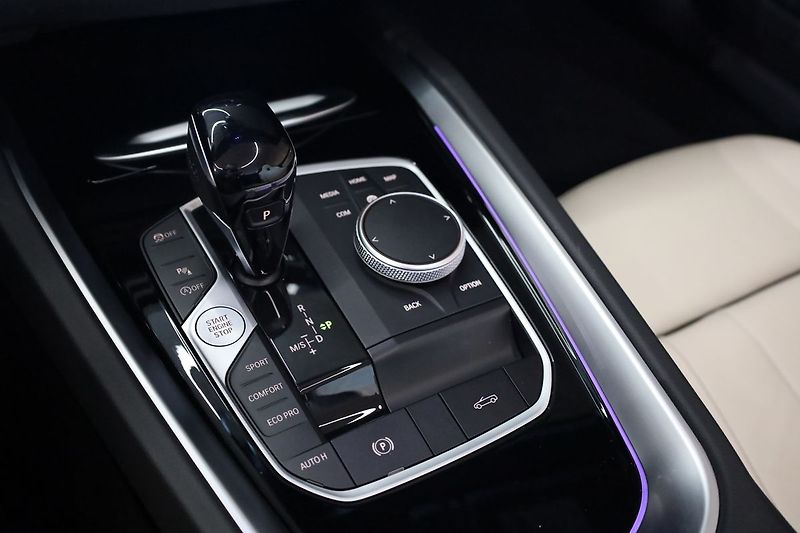 BMW Z4 M40i, Harman, Adaptiv, HUD - fotka 21 z 23