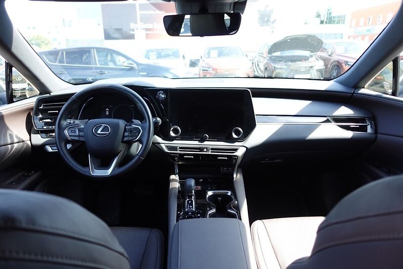 Lexus RX 350h RX350h Executive - fotka 18 z 37