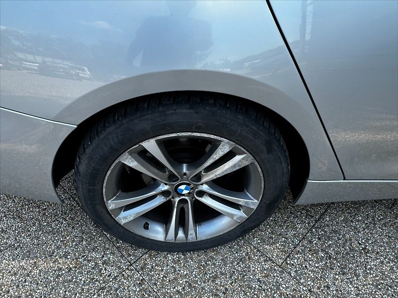 BMW Řada 3 2,0 2.0D 135kW GT- CZ - fotka 37 z 40