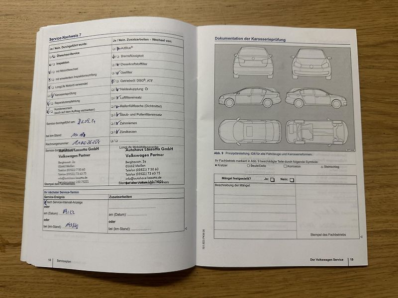 Volkswagen Golf Sportsvan (2014) 2.0 TDI 1. majitel, ser. kniha - fotka 39 z 41