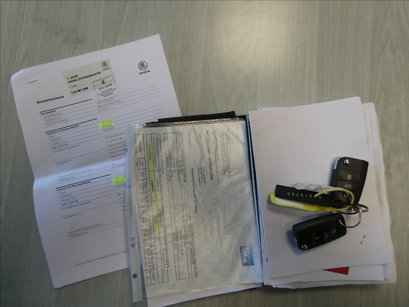 Škoda Karoq 2,0 TDi 110kW 4x4,2xkola,po se - fotka 39 z 42