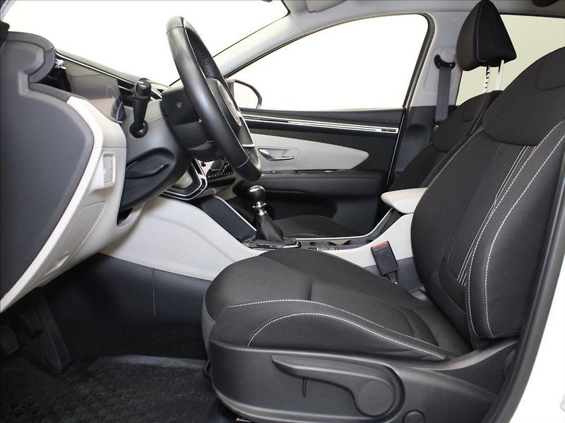 Hyundai Tucson 1,6 T-GDI Smart 71tkm.TZ 1maj. - fotka 6 z 24