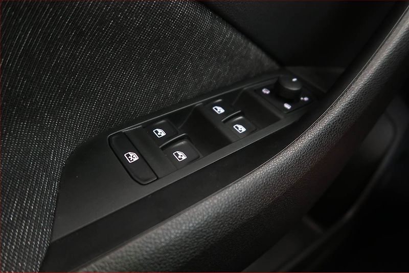 Škoda Kamiq (2021) 1.0 TSI, Tempomat - fotka 17 z 17