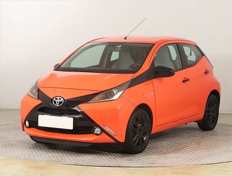 Toyota Aygo (2015) 1.0 VVT-i, ČR,1.maj, Tempomat - fotka 2 z 20