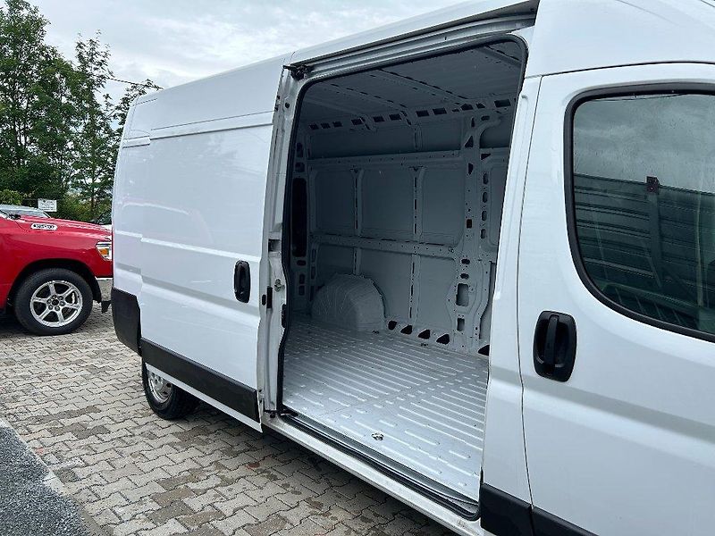 Opel Movano (2025) 3500 L3H2 2,2 CDTI 121kW MT6 - fotka 6 z 13