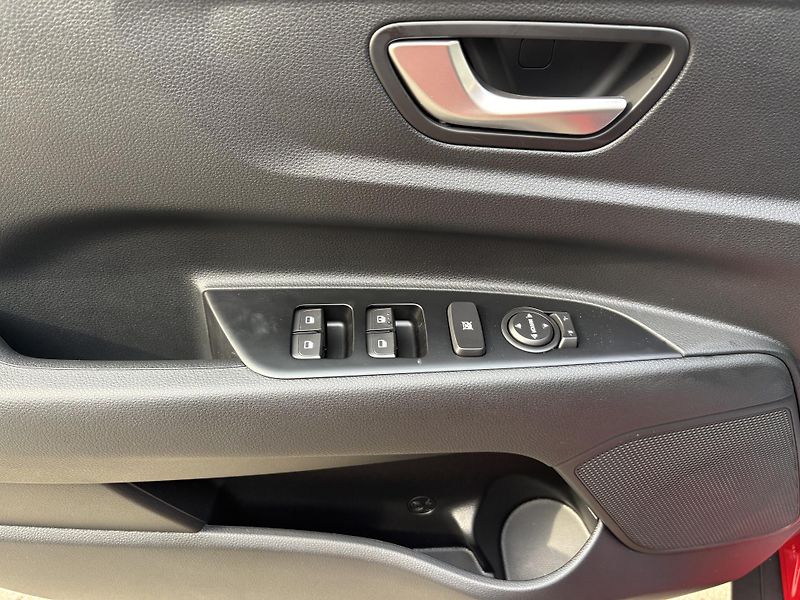 Kia Stonic (2026) 1,0 T-GDi SPIN 2026  - fotka 10 z 26