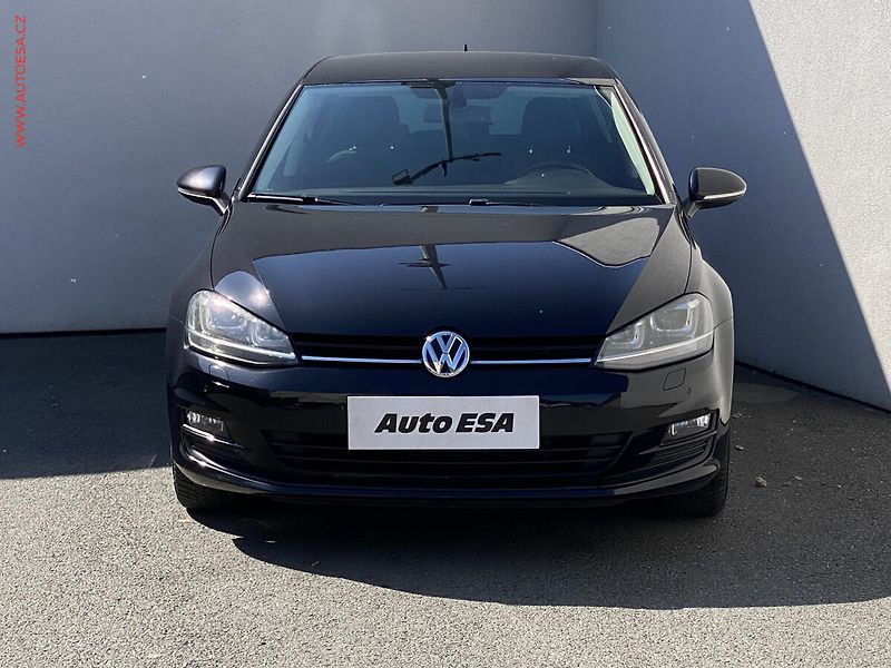 Volkswagen Golf (2014) 1.2 TSi, CUP, nez.topení - fotka 2 z 16