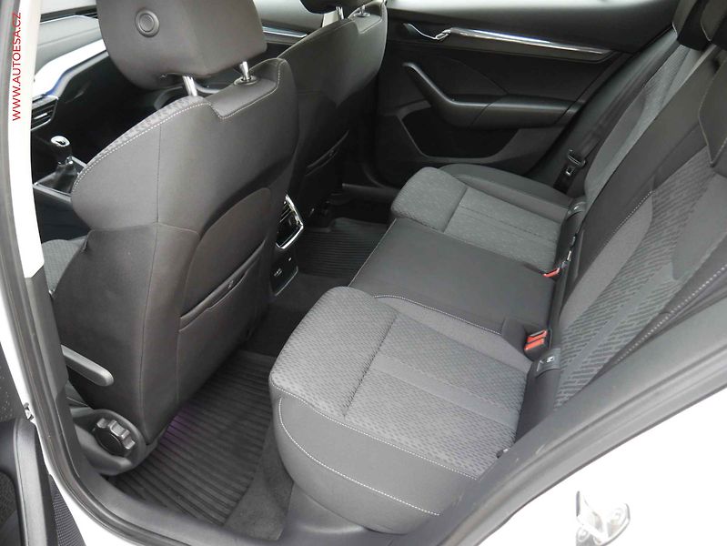 Škoda Octavia (2020) 2.0 TDi, ČR, Style Plus - fotka 10 z 20