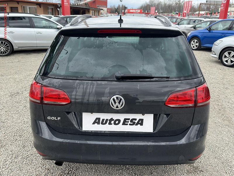 Volkswagen Golf (2013) 1.2TSI, Klima - fotka 5 z 18