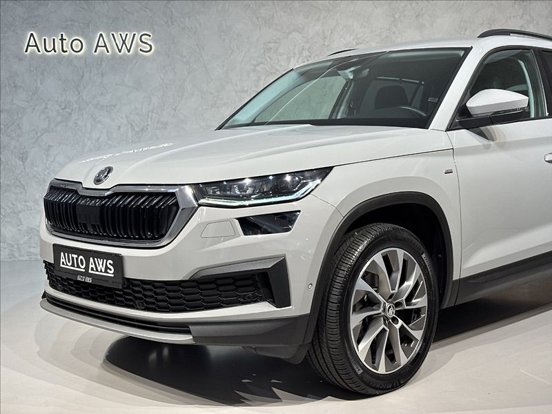 Škoda Kodiaq 2,0 TDi  DSG Clever LED Assist - fotka 4 z 48