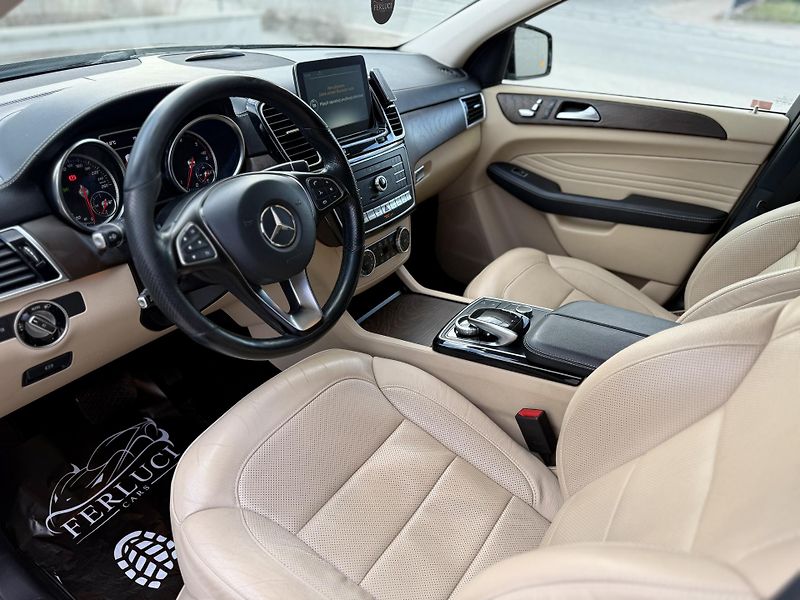 Mercedes-Benz GLE (2017) MERCEDES BENZ GLE 350d Coupe - fotka 22 z 24