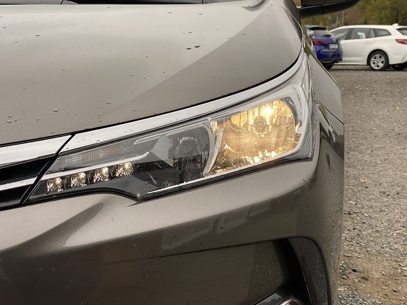 Toyota Corolla 1.6i, ČR, Active, záruka - fotka 8 z 15