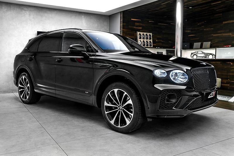 Bentley Bentayga First Edition - fotka 4 z 30