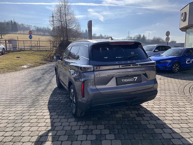 Chery Tiggo 7 (2026) 1,6 UNIQUE 4x4 VÝPRODEJ! - fotka 6 z 36