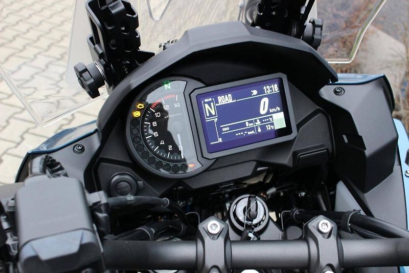 Kawasaki (2026) Versys 1100  S 2026  skladem - fotka 5 z 8