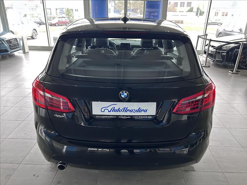 BMW Řada 2 2,0   218d,ActiveTourer,2.MAJ - fotka 6 z 34