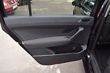 Volkswagen Touran (2017) 1.4TSI 110kw 7MÍST CLBMT NAVI - náhled 13