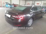 Škoda Superb (2015) 2.0 TDi, ČR, navi, bixen - náhled 1