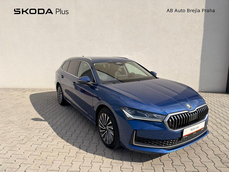 Škoda Superb (2025) COMBI 4x4 L K TD 142/2.0 A7A - fotka 10 z 40