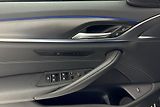 BMW Řada 5 530d xDrive - náhled 15