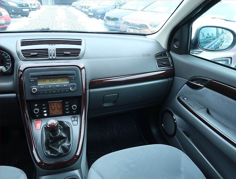 Fiat Croma (2006) 1.9 Multijet, po STK - fotka 8 z 15
