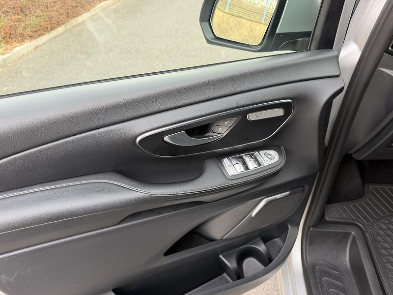 Mercedes-Benz Třídy V 4MATIC AMG BURM.CZ 7míst závěs - fotka 16 z 37