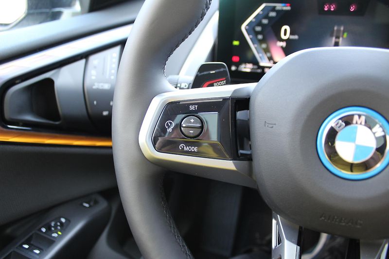 BMW X3 xDrive30e - fotka 16 z 29