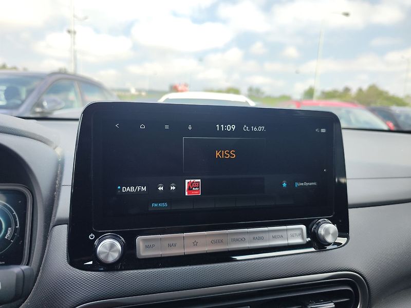 Hyundai Kona EV/150kW 64kWh Style AT - fotka 20 z 35