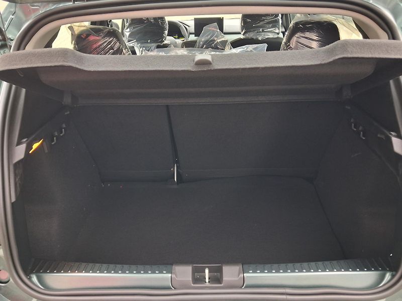 Dacia Sandero (2026) Stepway Expression Eco-G 120 - fotka 29 z 34
