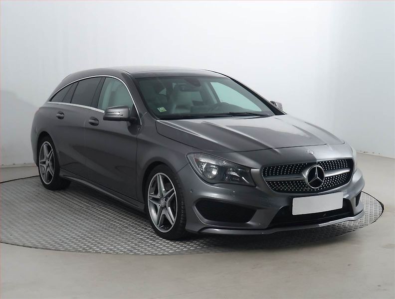 Mercedes-Benz CLA (2016) AMG Paket 220 CDI, Automat - fotografie inzerátu