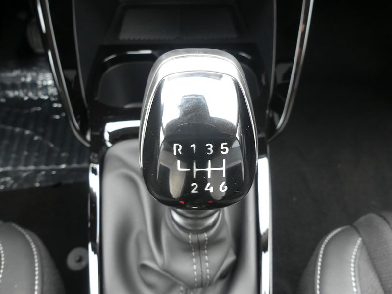 Citroën C3 Aircross (2026) PLUS Turbo 100k Manual  - fotka 18 z 21