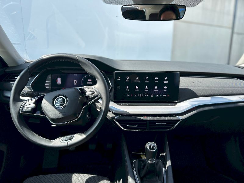 Škoda Octavia (2023) Combi Style 1,5 TSI 110 kW  6 - fotka 5 z 26