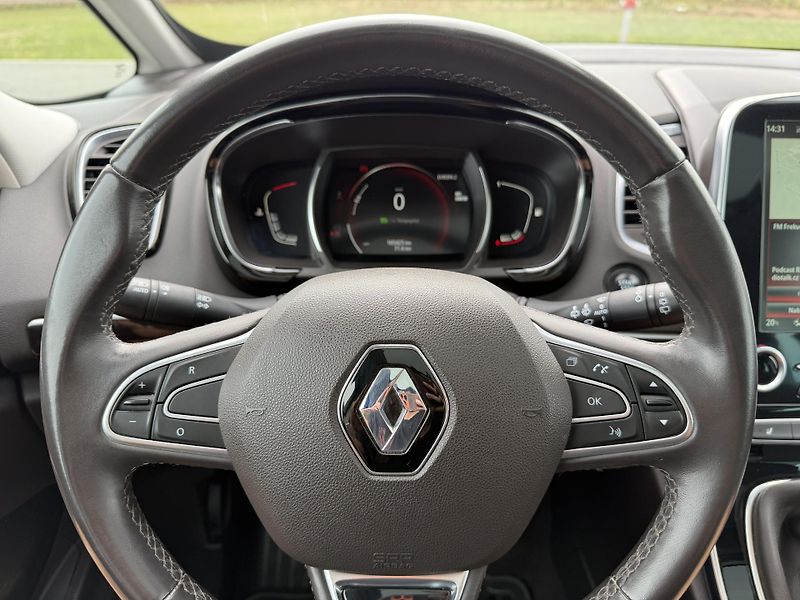Renault Espace 1.6 DCI 7MÍST LED NAVI 2X KOLA - fotka 17 z 47