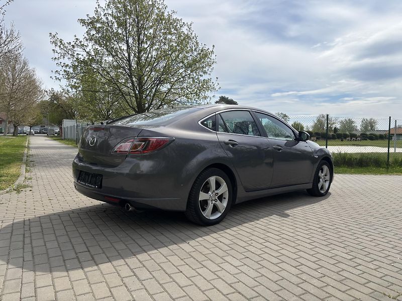 Mazda 6 1.8 Elegance - fotka 10 z 28