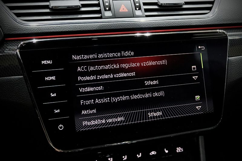 Škoda Superb 2.0 TSI 162 kW DSG Sportline - fotka 31 z 50