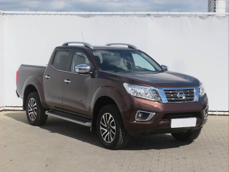 Nissan Navara (2019) 2.3 dCi, Navigace, Xenony - fotografie inzerátu