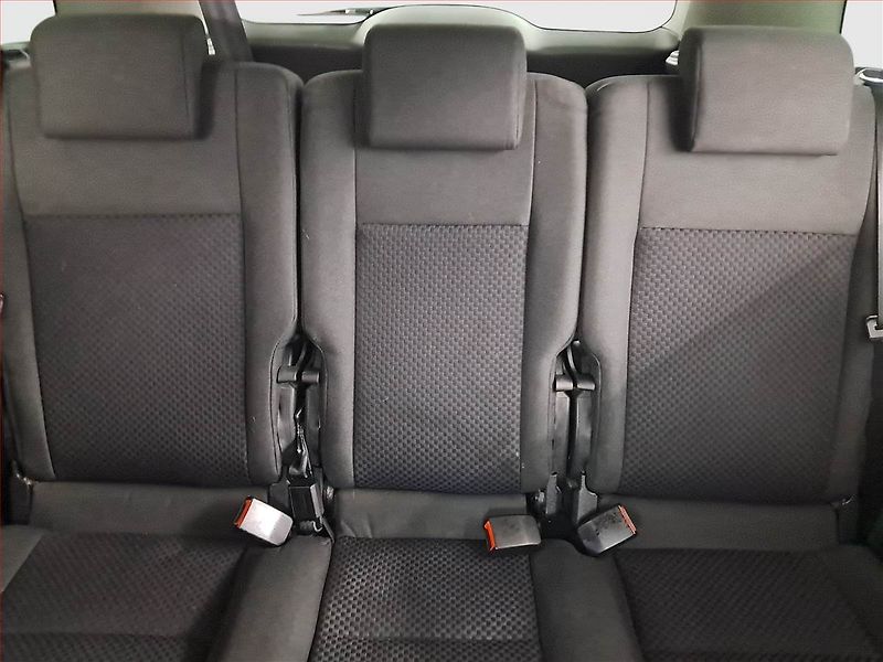 Ford C-MAX (2009) 1.8, Tažné, jezdí výborně - fotka 10 z 17