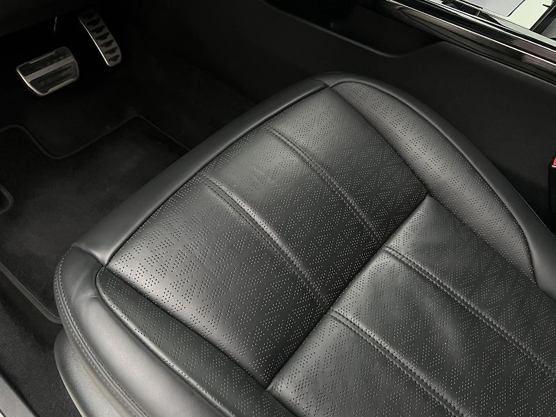 Land Rover Range Rover Evoque D200 AWD HSE AUT - fotka 18 z 53
