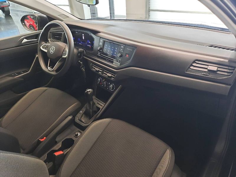 Volkswagen Taigo (2023) Life 1.0 TSI (70kW/95k) - fotka 10 z 25