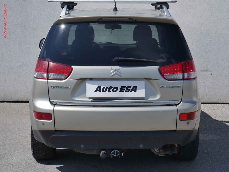 Citroën C-Crosser (2009) 2.2HDi 4x4, 7míst, ČR, Xenon - fotka 5 z 21