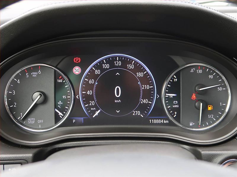 Opel Insignia (2019) Navi, Tempomat, Park. senzory, - fotka 11 z 19
