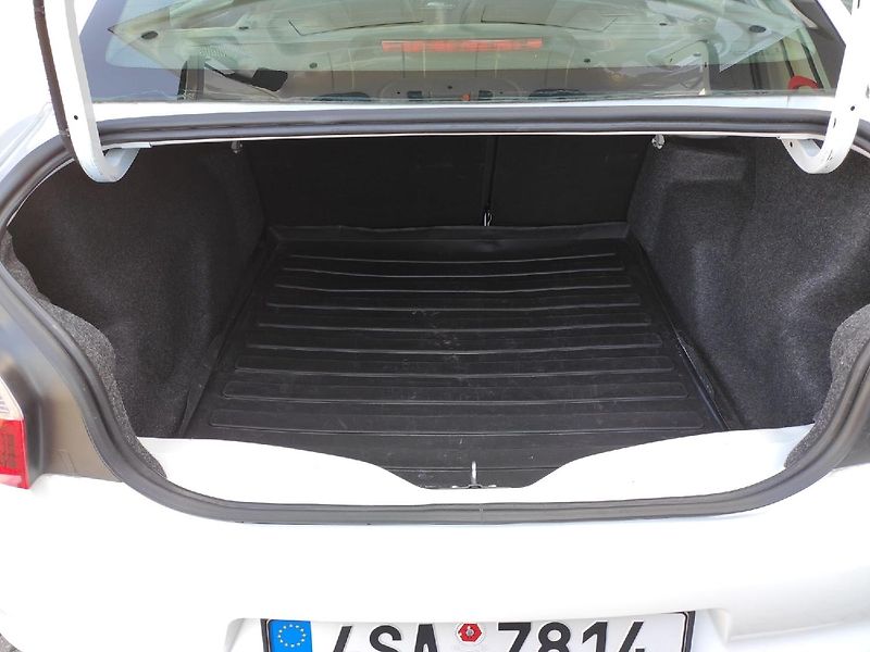 Citroën C-Elysée (2017) 1.2 82k MAN5 1. majitel DPH - fotka 6 z 24
