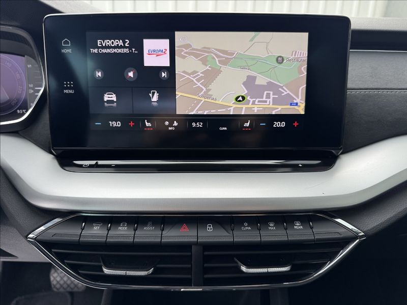 Škoda Octavia 2,0 TDI DSG STYLE+ DPH 1maj ČR - fotka 32 z 50