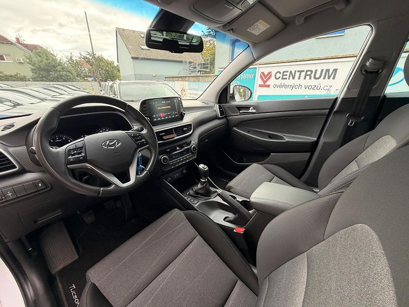Hyundai Tucson 1.6-1MAJ-TOP STAV-PRAV.SERVIS - fotka 4 z 35