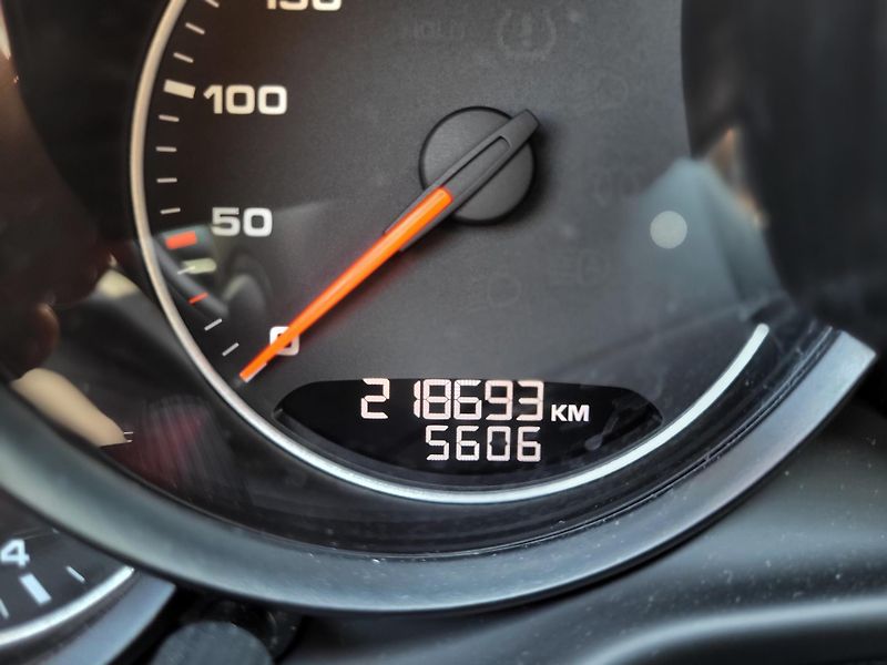 Porsche Panamera Diesel 3.0 V6 221kW - fotka 11 z 45