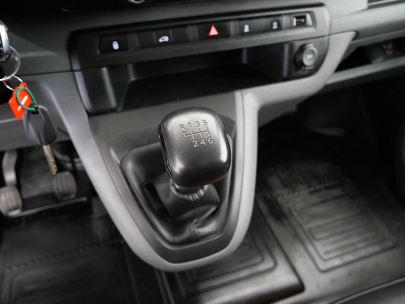 Toyota ProAce - fotka 15 z 20