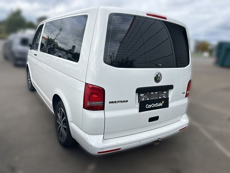 Volkswagen Multivan (2013) 2,0TDI 103kw DSG Starline - fotka 3 z 8