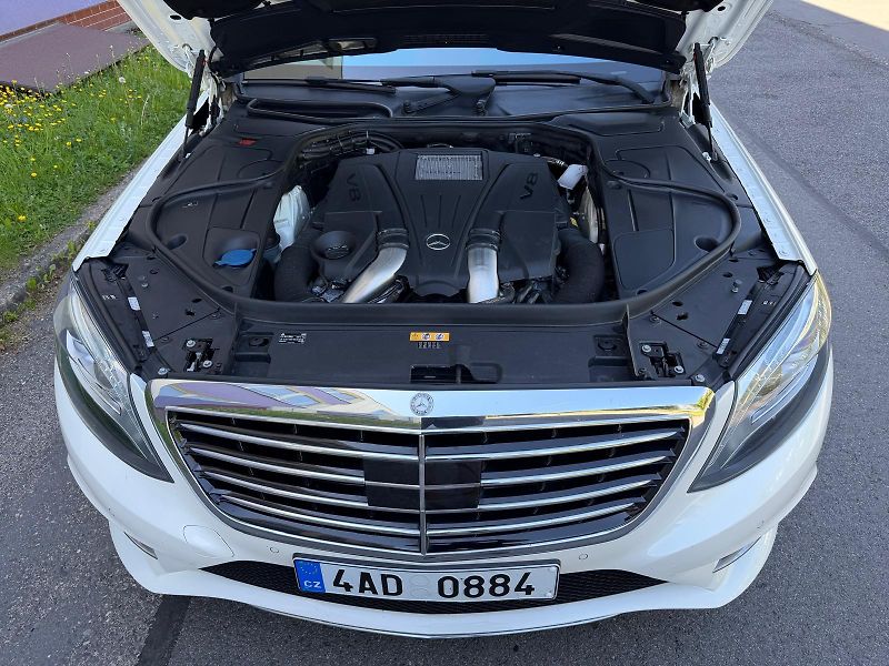 Mercedes-Benz Třídy S S500L 4-matic AMG /servis /  - fotka 36 z 36